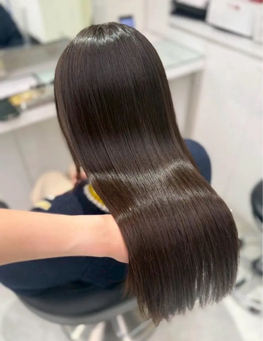 カラー トリートメント Cerc/ ココナ/艶カラー💎のヘアスタイル
