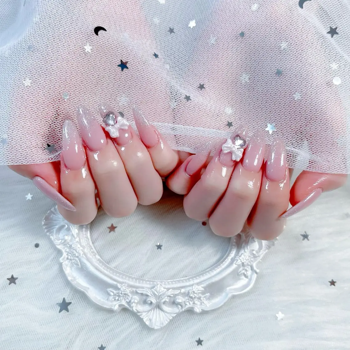 ネイル HIN NAILのネイルデザイン