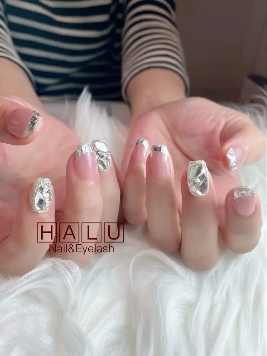 ネイル キラキラネイル HALU ハルのネイルデザイン
