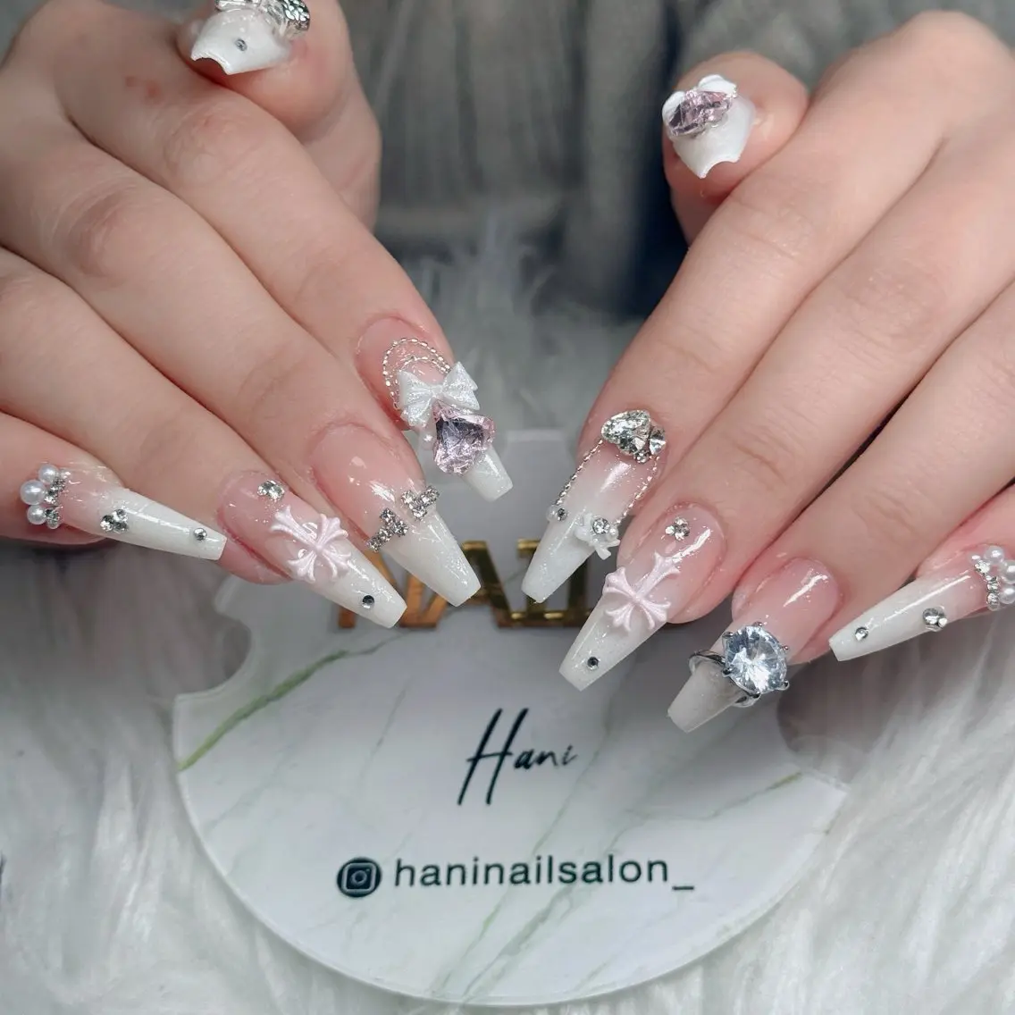 ネイル フットネイル フレンチネイル グラデーション 韓国ネイル ロングネイル ハンドネイル Hani Nail Salonのネイルデザイン