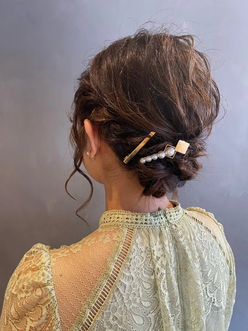 ミディアム ヘアセット 内田 遥香のヘアスタイル