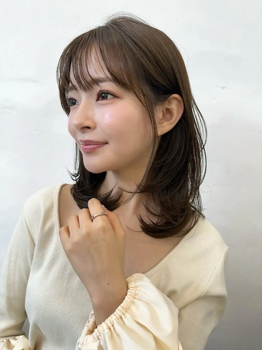 ミディアム カット ヘアカラー 顔まわりカット/艶髪 カラー✨けいとのヘアスタイル