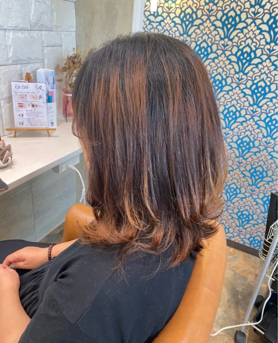 ミディアム カット ママ美容師 Tsuchiyaのヘアスタイル