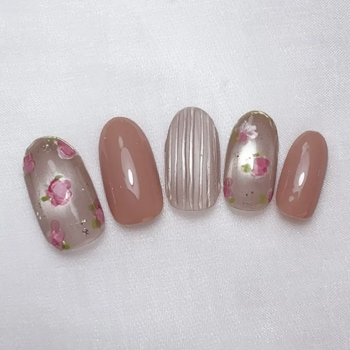 ネイル NailOnason ナナのネイルデザイン