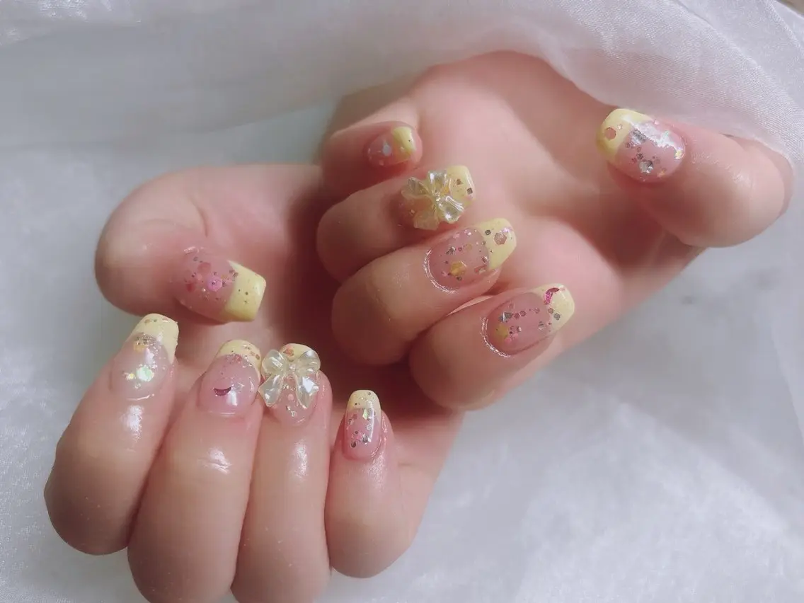 ネイル 黄色 ハンドネイル BABY LION :Fumiyoのネイルデザイン