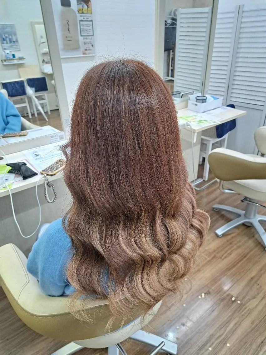 ❤可愛くイメチェン✂️プレミアムレミーシールエクステ70枚※エクステのカット込みの写真