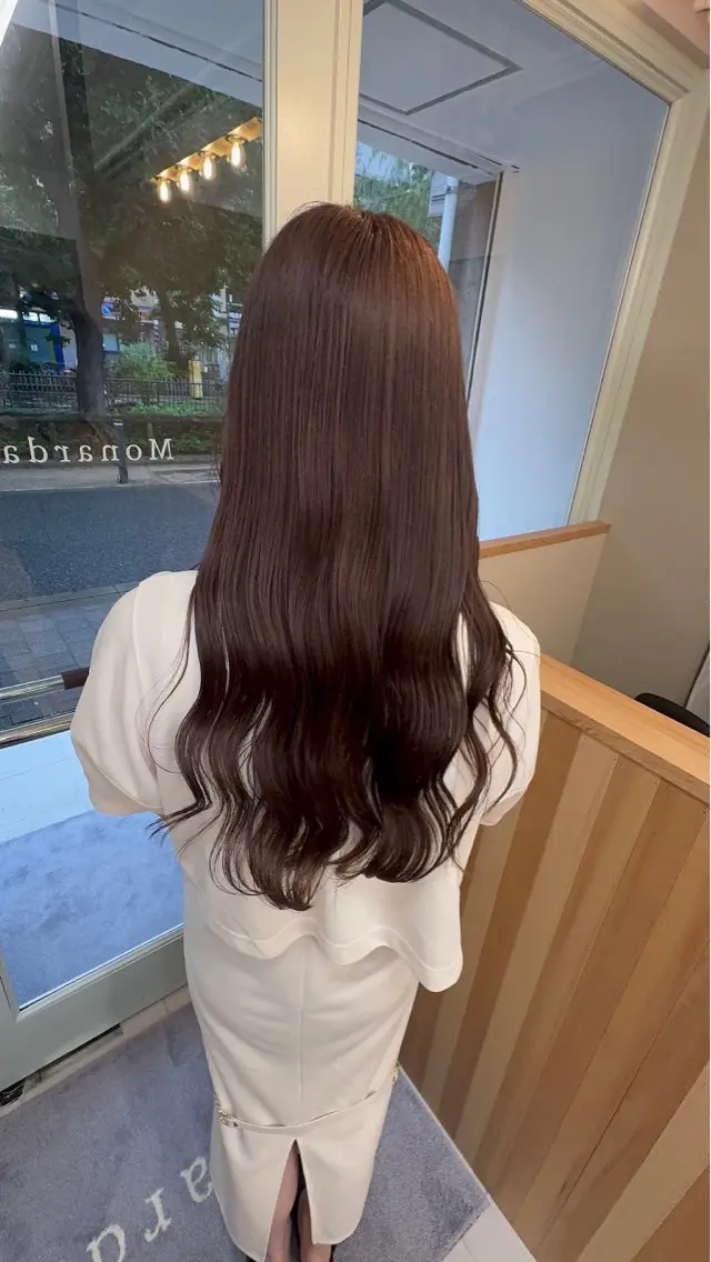 セミロング カラー ブリーチ矯正💐 ミルクティー💐ナオのヘアスタイル