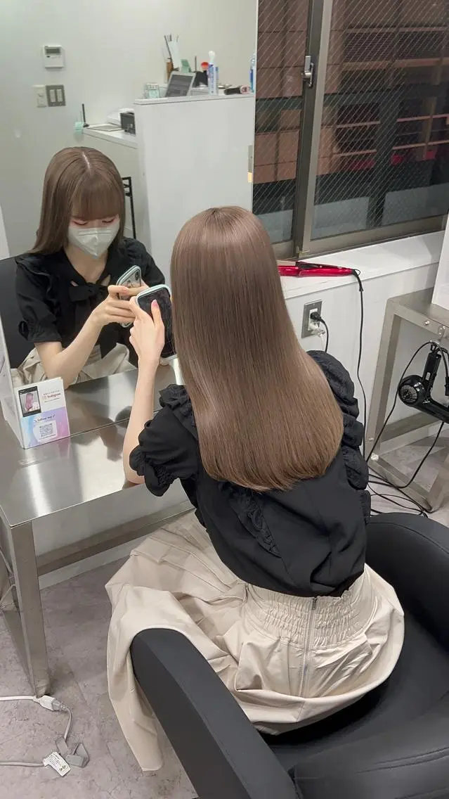 ケアブリーチ✨➕イルミナorアディクシーカラー🌈➕⑤stepトリートメント 🌟➕ ナノスチーム付き💧の写真