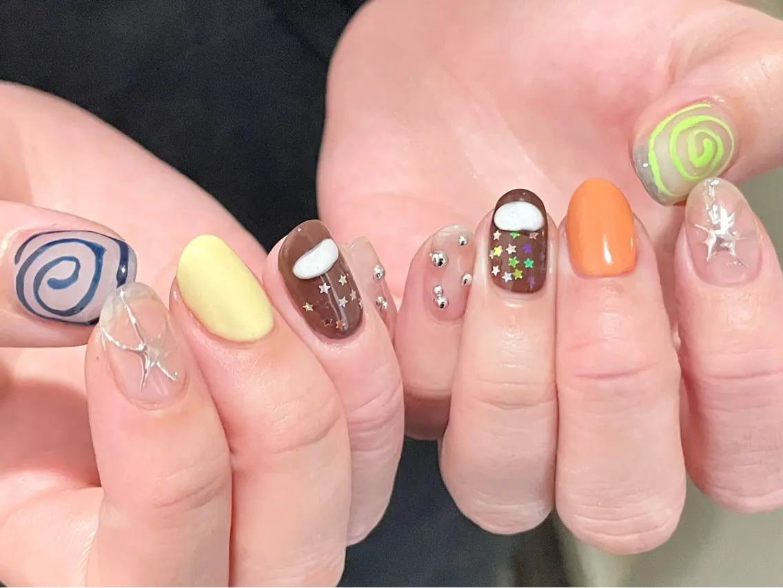 ネイル ミラーネイル 持ち込み ニュアンスネイル ショートネイル シンプルネイル ハンドネイル ショートネイル専門店 フェルンヴェー代々木のネイルデザイン