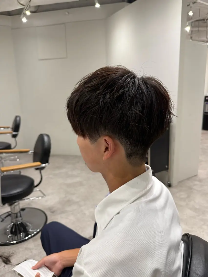 メンズ マッシュ 刈り上げ soyon 心斎橋店のヘアスタイル