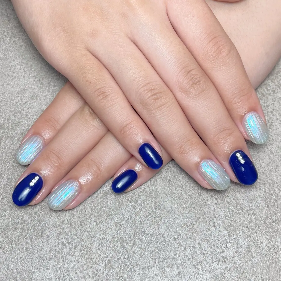 ネイル ハンドネイル nailroom DIASOMNIAのネイルデザイン