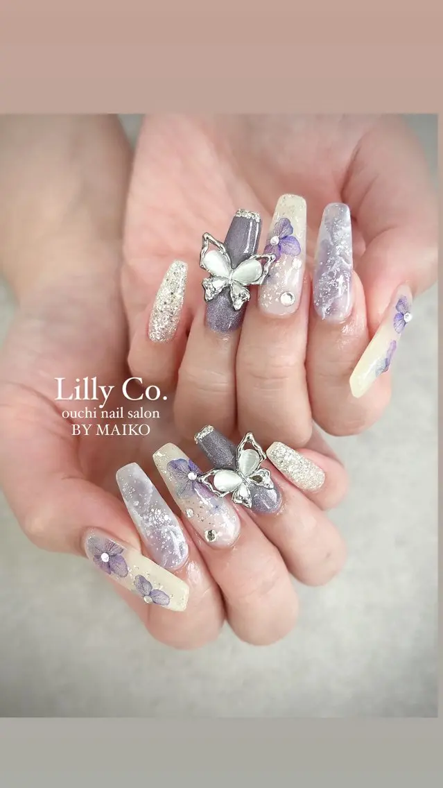 ネイル ガーリー Lilly Co.のネイルデザイン