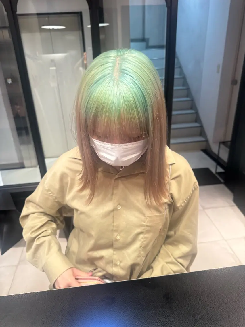 ミディアム ヘアカラー saku 🎀🫧のヘアスタイル