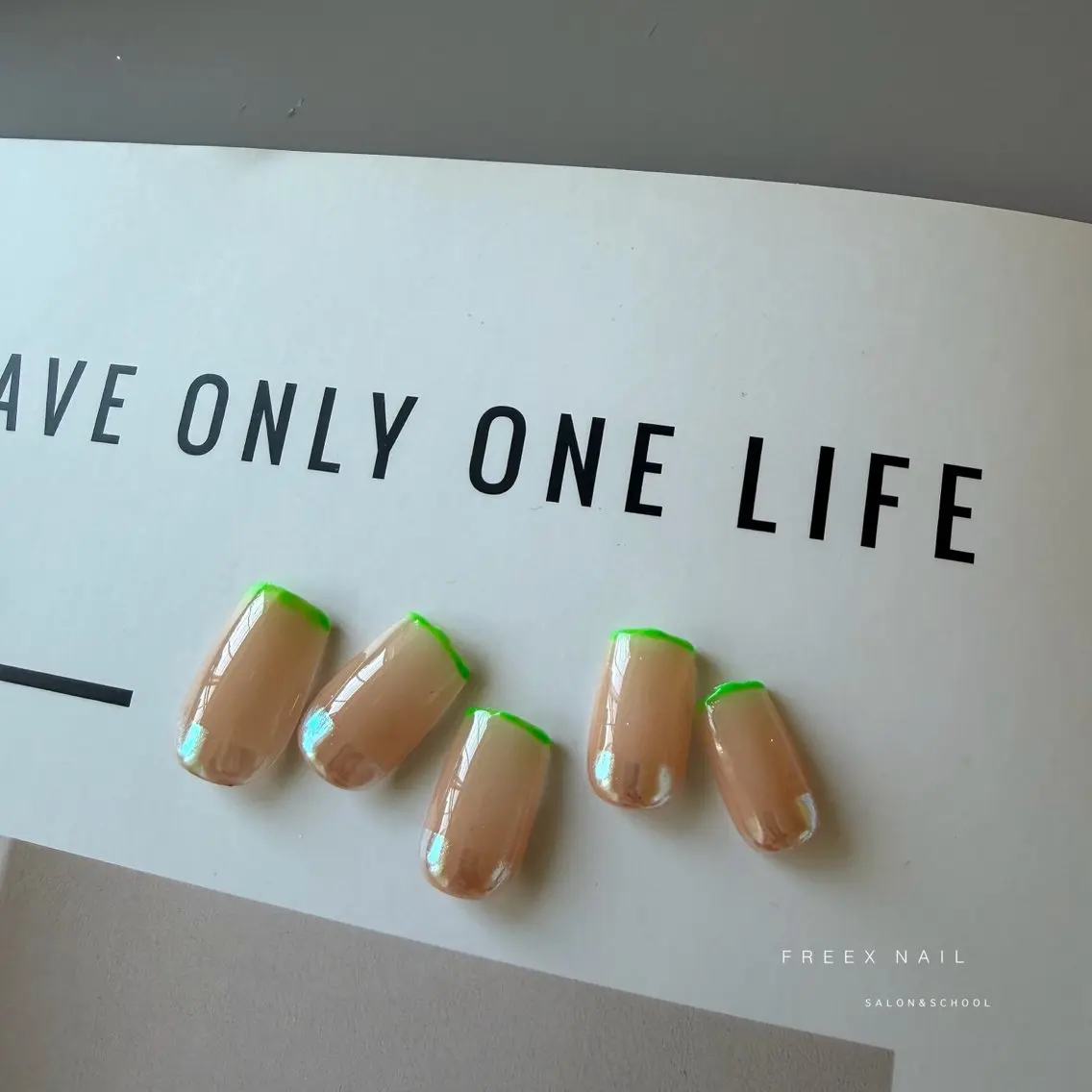ネイル フレンチネイル freex nail /ニュアンス/個性派のネイルデザイン