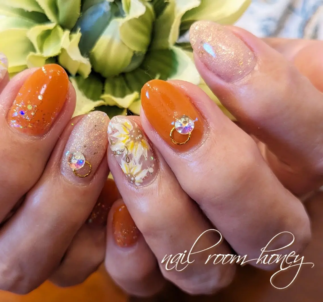 ネイル オレンジ 夏ネイル nail room honeyのネイルデザイン