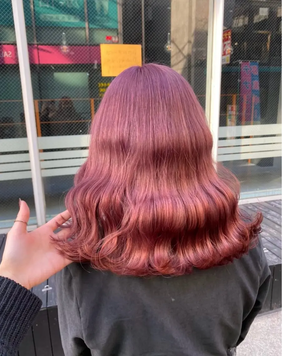 セミロング カラー 地雷系・アイドル オタク🪄🎀さらんのヘアスタイル