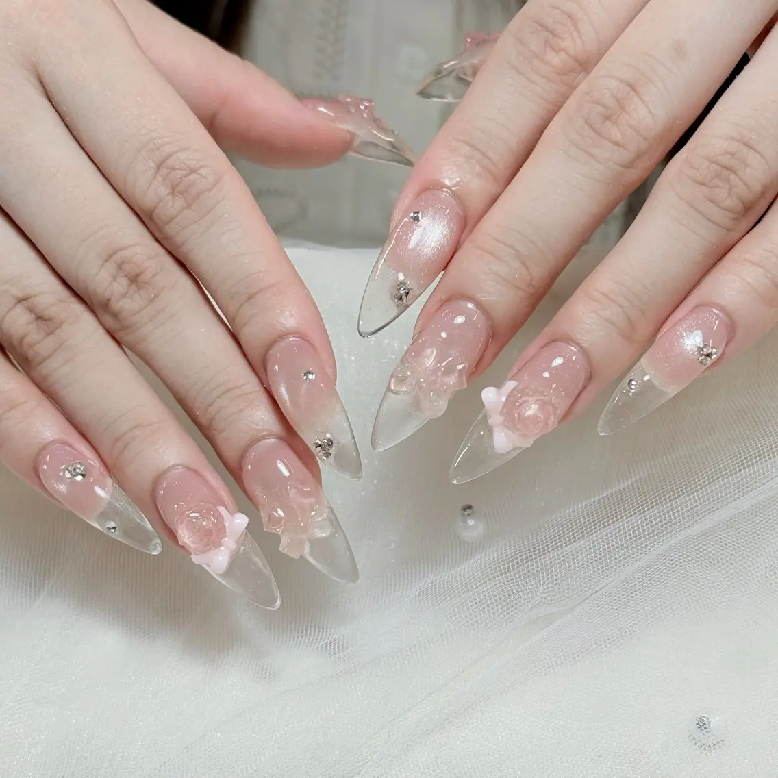 ネイル ハンドネイル 🎀nana🫧 ワンホンネイル🎀のネイルデザイン