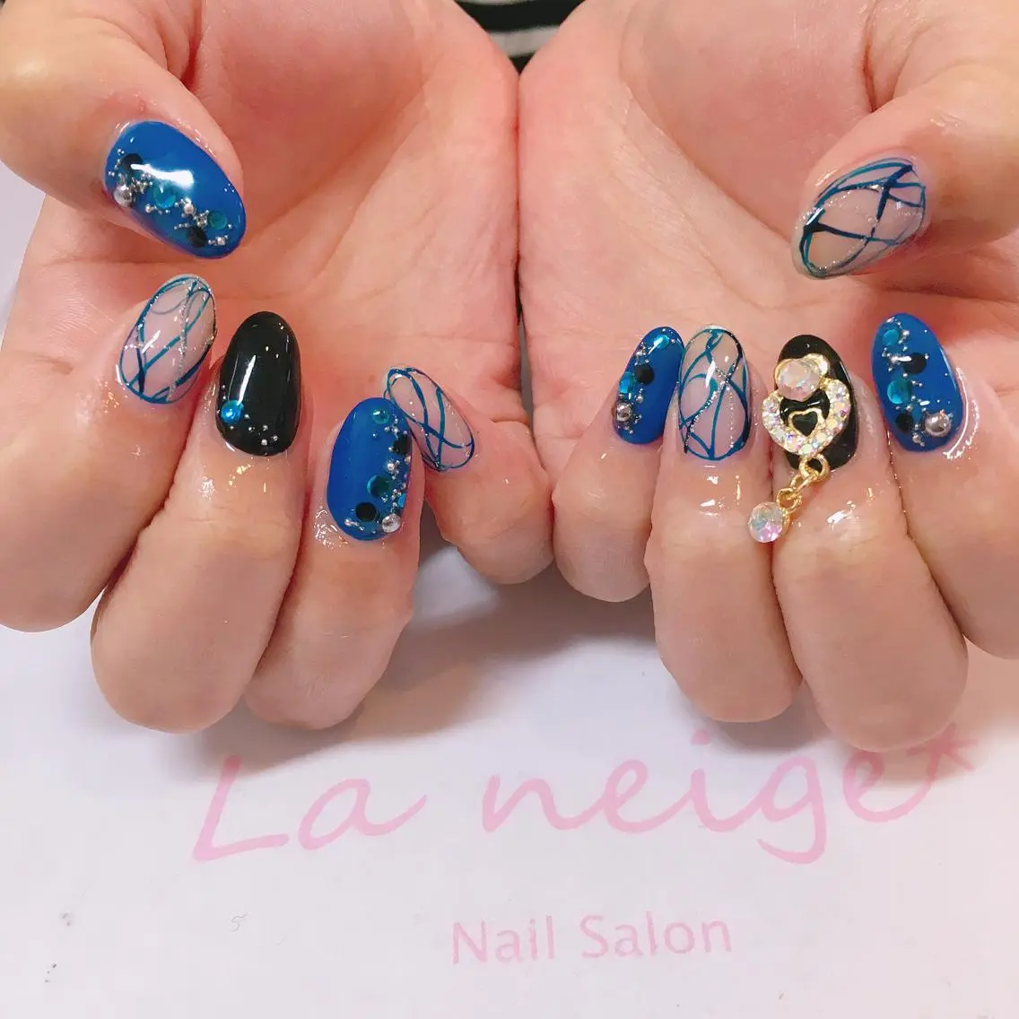 ネイル ハート La neige* yuki 🐩🌙のネイルデザイン
