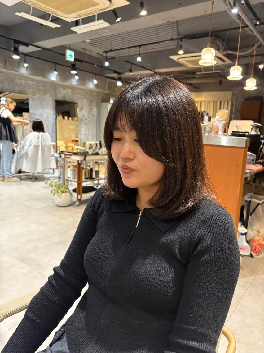 ショート レイヤーカット ローレイヤー カット 相宮 優羽のヘアスタイル