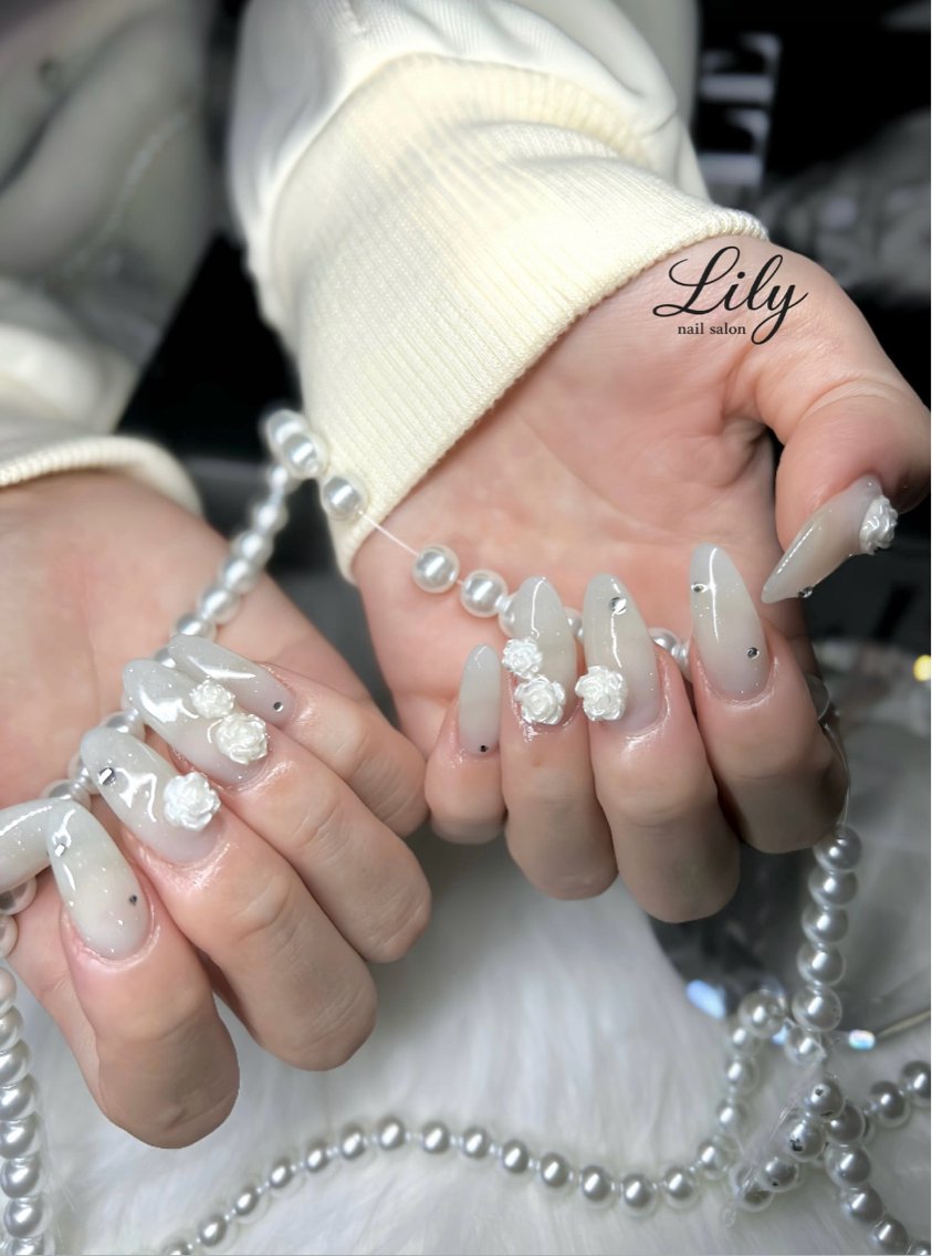ネイル 水色 ハンドネイル 藤田 璃々のネイルデザイン