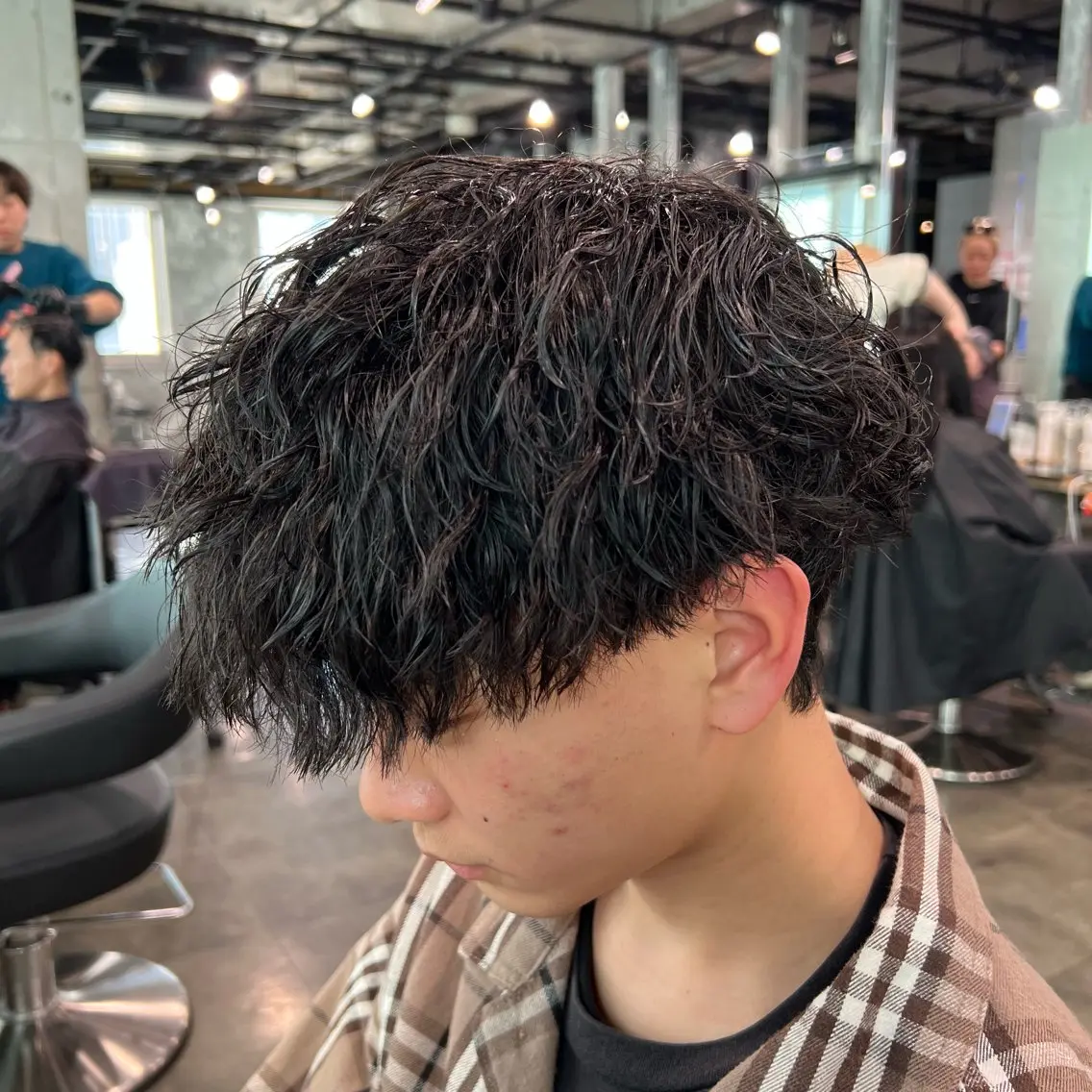 ショート カラー パーマ ヘアアレンジ メンズ キッズ アップバング センターパート メンズハイライト マッシュ メンズパーマ 🔷横浜1のパーマ 職人🔷将太郎のヘアスタイル