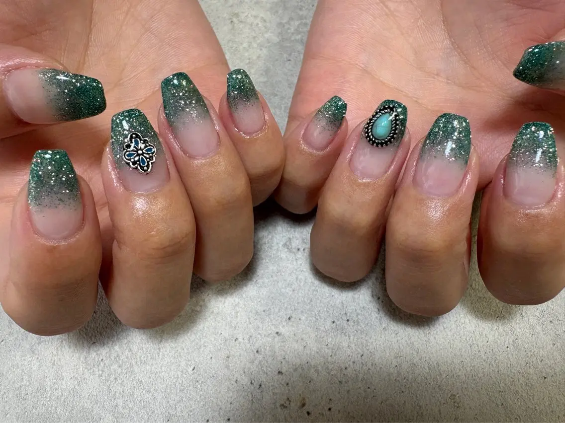 ネイル フラッシュネイル ジェルネイル グラデーション gypso.267 🌷SETO🌷のネイルデザイン