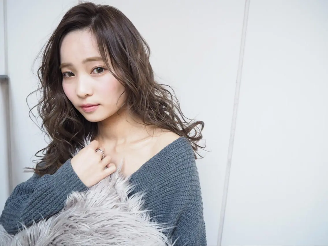 ロング カラー カット 髪質改善will hairdesignのヘアスタイル