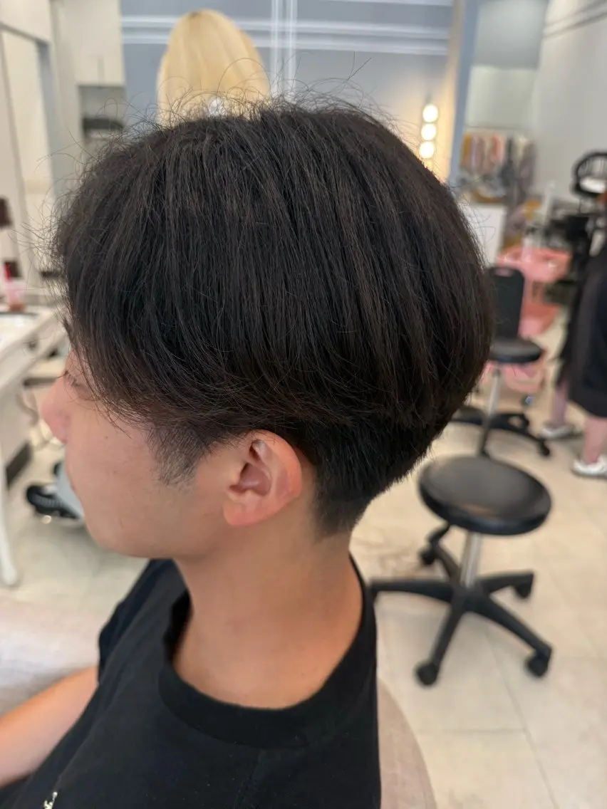 ショート メンズ カット Eclat RIRIのマツエク・マツパデザイン