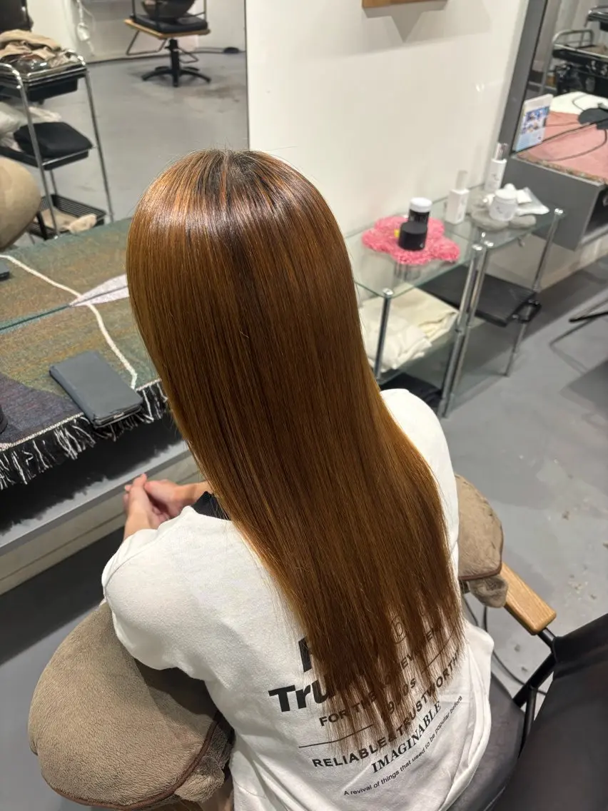 ロング 松崎 真衣のヘアスタイル