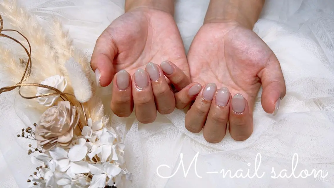 ネイル シンプルネイル M_ nail salonのネイルデザイン