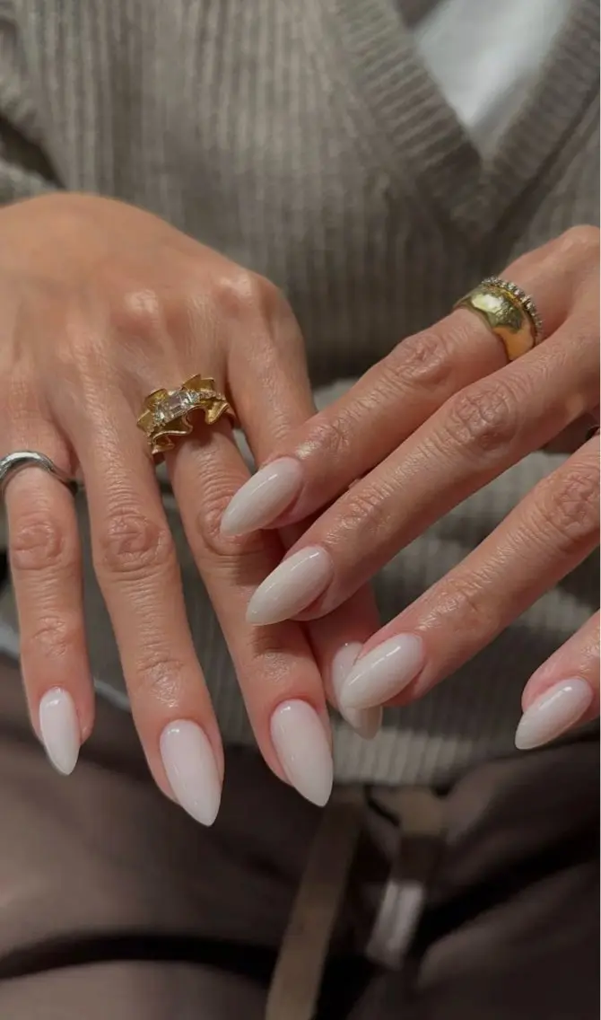 カラー Nail&Eye hanaの眉毛・アイブロウイメージ
