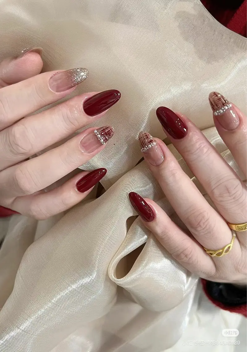 ネイル 成人式 ジェルネイル ロングネイル マグネットネイル 大理石ネイル(マーブル) ハンドネイル MoMoA Nail ネイル長さ出し専門店のネイルデザイン
