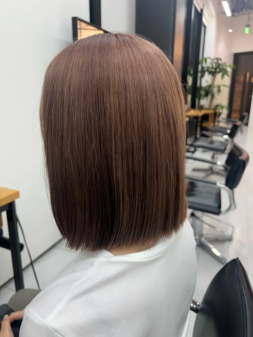 ミディアム カット ヘアカラー トリートメント ダブルカラー寒色系 ボリューム改善ハヤトのヘアスタイル