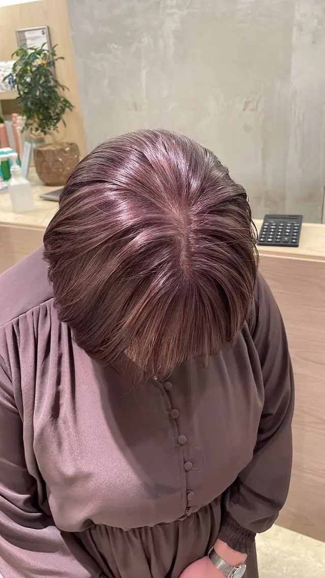 カラー ベージュカラー ブリーチ 透明感カラー ラベンダーカラー hana🍑 ブリーチなしピンクのヘアスタイル