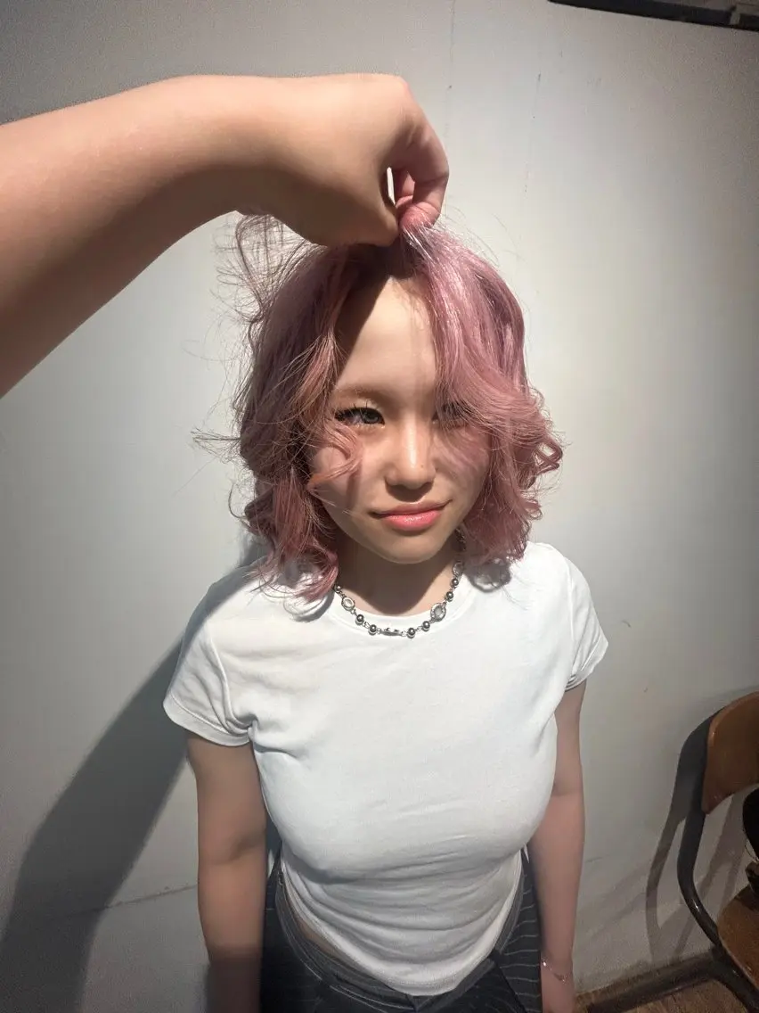 カラー ピンクカラー よしの りおなのヘアスタイル