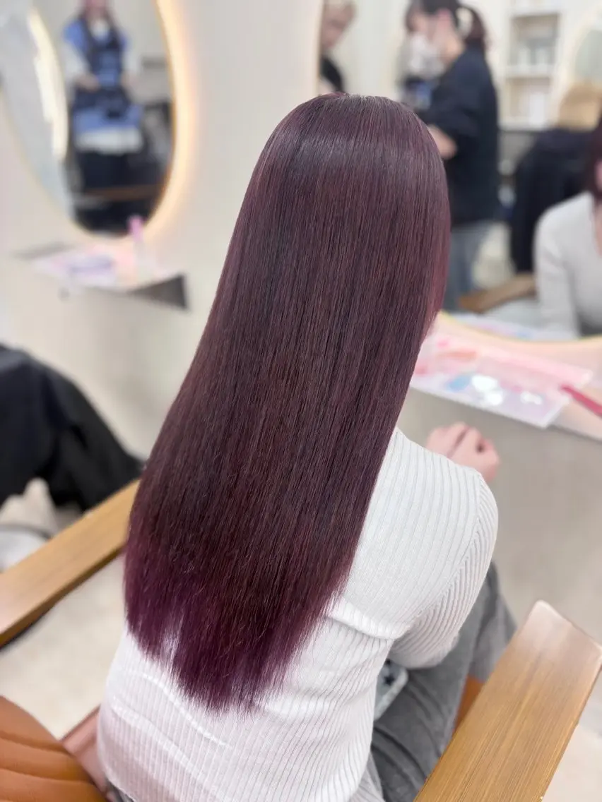 ロング カラー ヘアカラー 堀澤 優麻のヘアスタイル