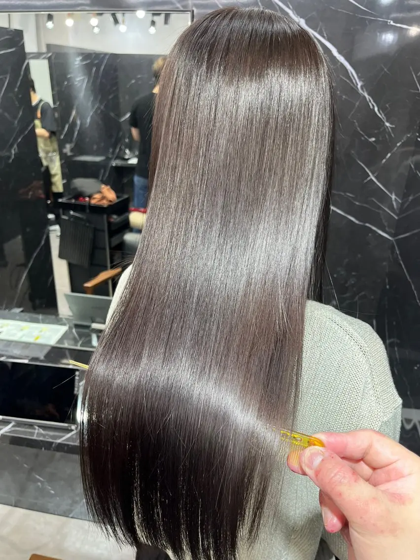 ロング カラー ulu+sia/ 神戸本格派髪質改善のヘアスタイル