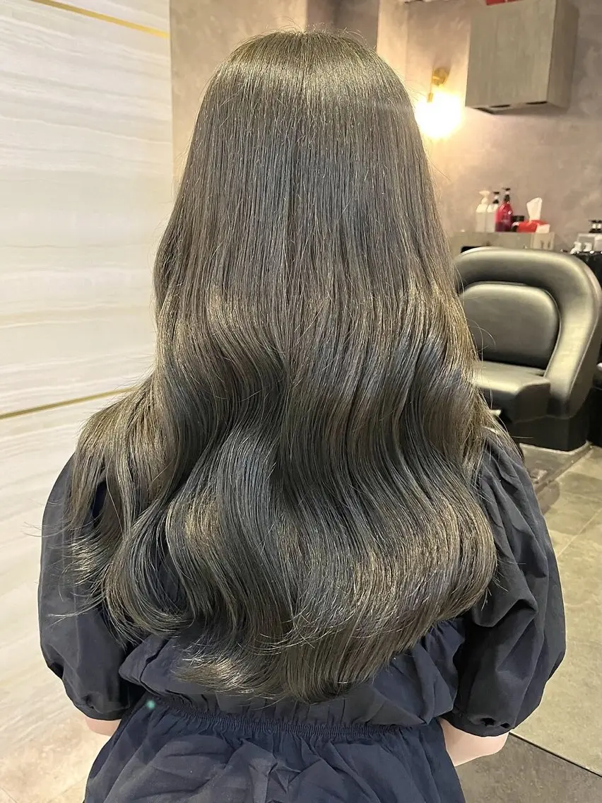 ロング カラー 透明感カラー 似合わせカット ヘアカラー トリートメント 🎀りな🎀透明感 カラー特化大宮のヘアスタイル