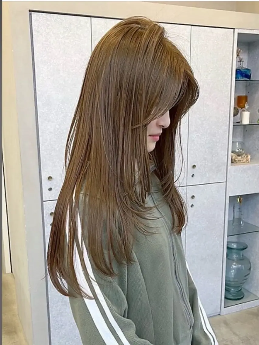 ロング カラー トリートメント runa｜color 🩰straightのヘアスタイル