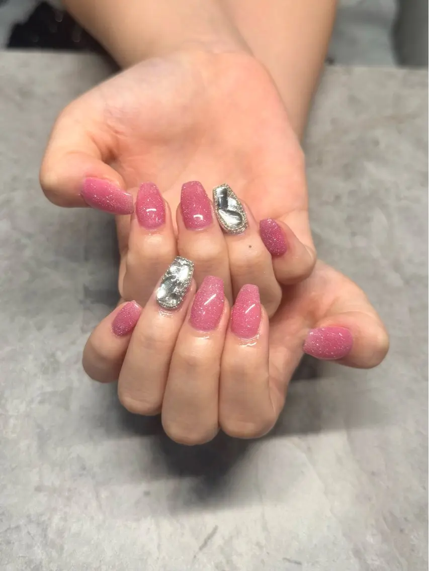 ネイル ハンドネイル IROHA NAIL 美優のネイルデザイン