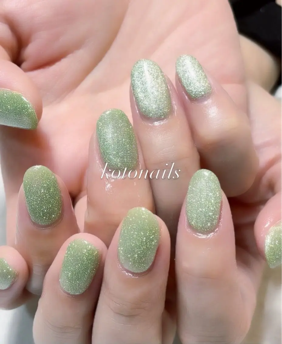 ネイル マグネットネイル koto nailsのネイルデザイン