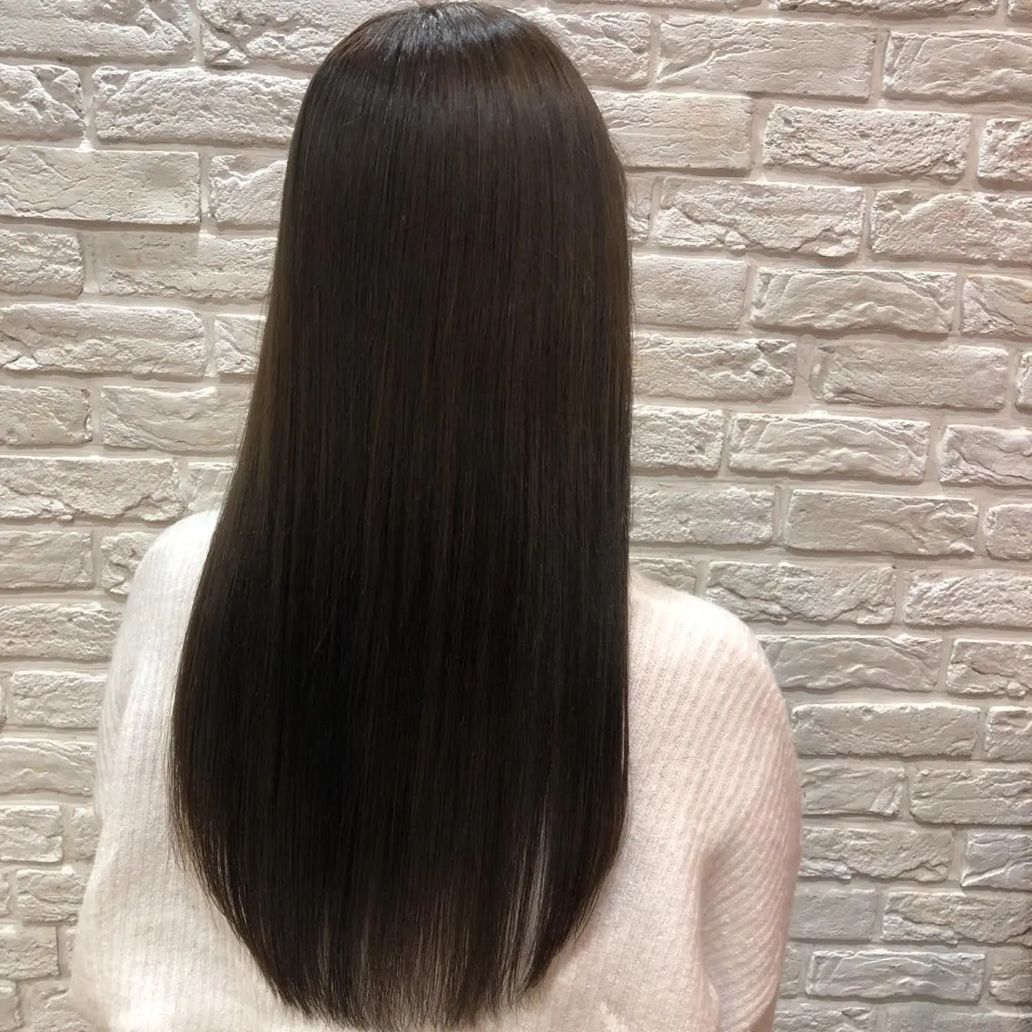 ロング 反橋 聖のヘアスタイル