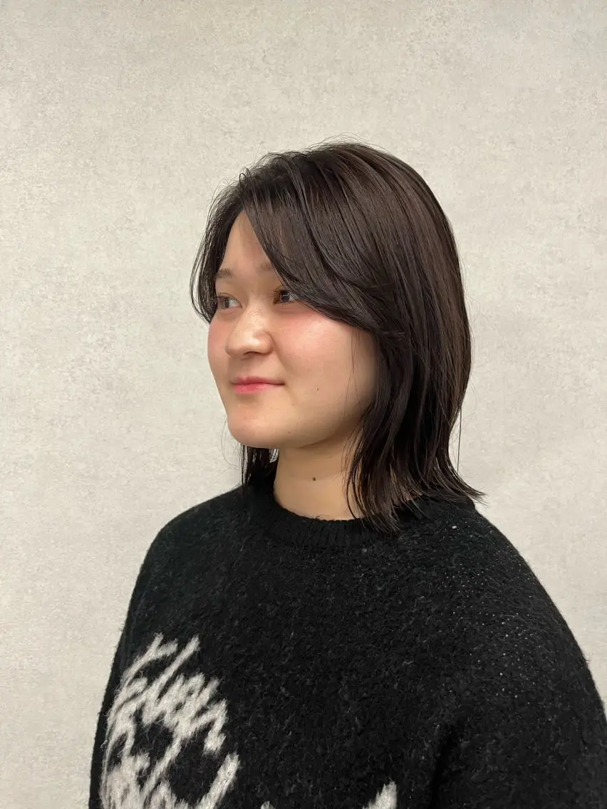 ミディアム カラー ブラウンカラー anon Loemのヘアスタイル
