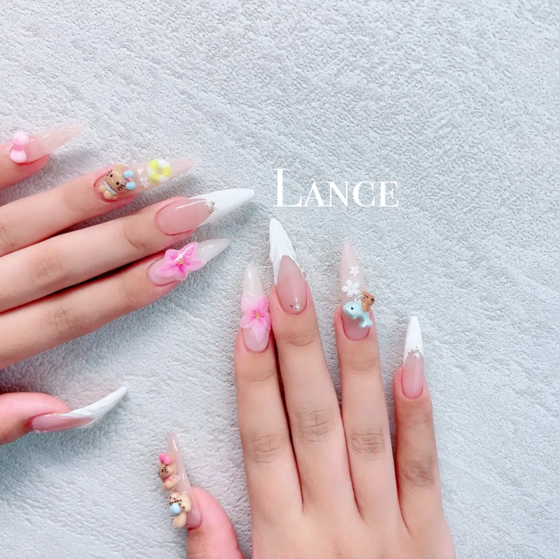 ネイル オーロラネイル ブルー フットネイル 氷ネイル・うるうるネイル キラキラネイル ハンドネイル Lance nailのネイルデザイン