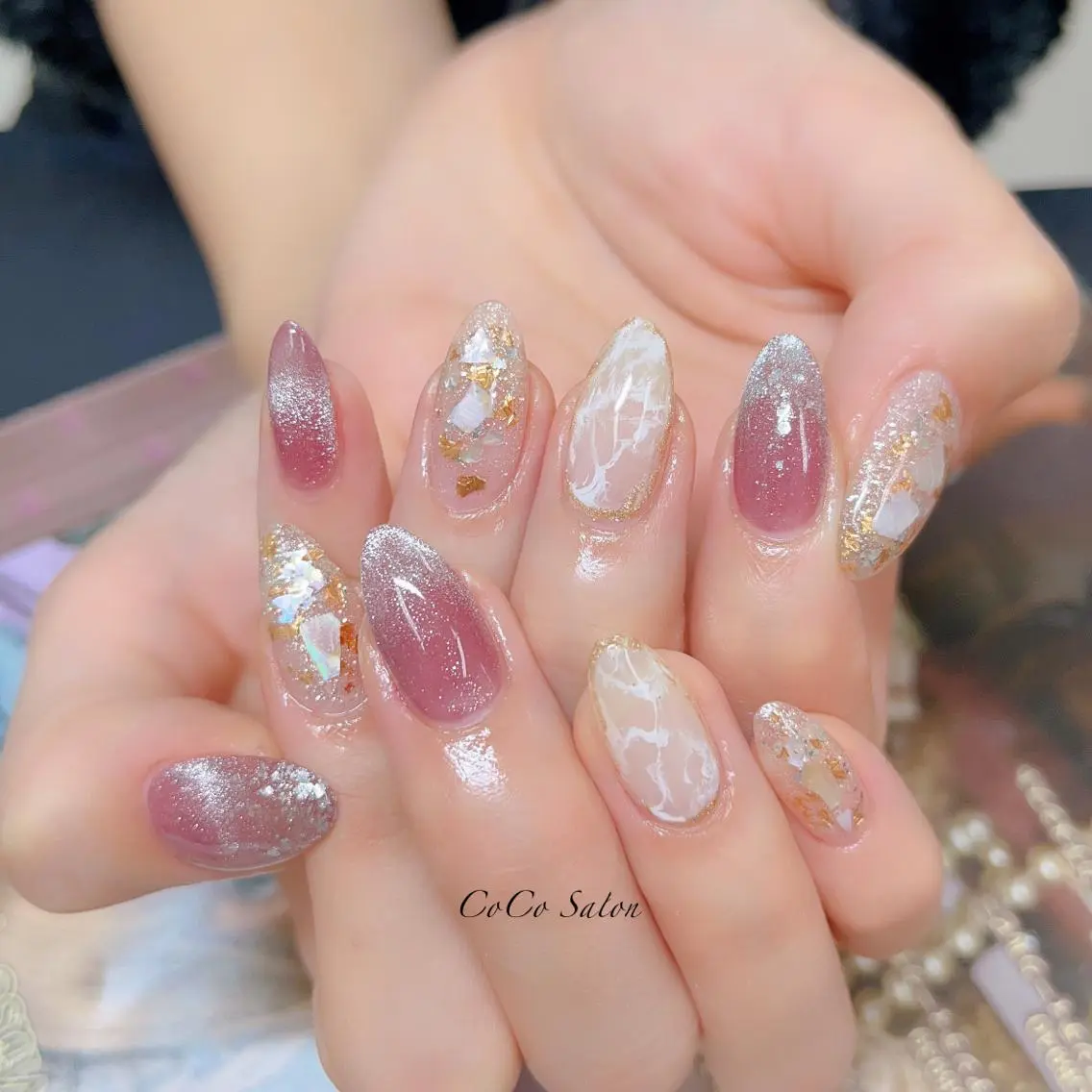 ネイル 長さ出し ジェルネイル キラキラネイル 韓国ネイル ラメ(グリッター) ハンドネイル CoCoSalon ネイル/まつ毛予約のネイルデザイン