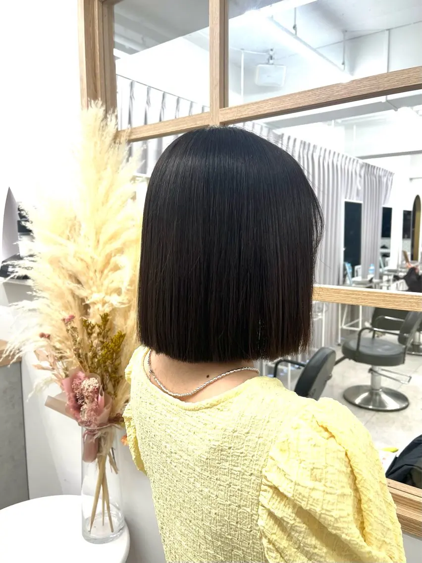 ショート 艶カラー推し! なかはらあかりのヘアスタイル