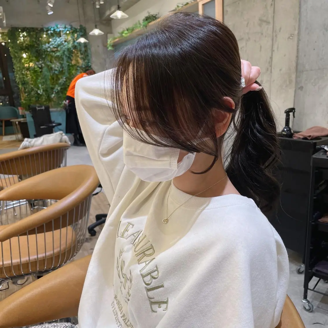 セミロング カット ヘアカラー トリートメント 山本翔一郎 韓国顔周りレイヤーのヘアスタイル