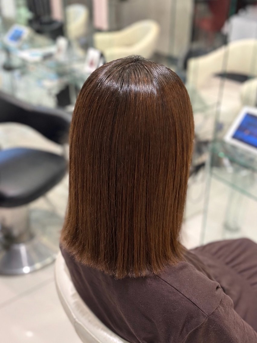セミロング カット 縮毛矯正 トリートメント 【カラー・パーマ】 野首 京佑のヘアスタイル
