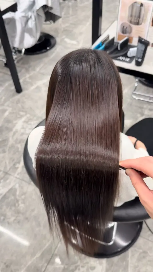 ロング カット ヘアカラー 縮毛矯正 トリートメント りきと🦋河原町 縮毛矯正/艶カラーのヘアスタイル