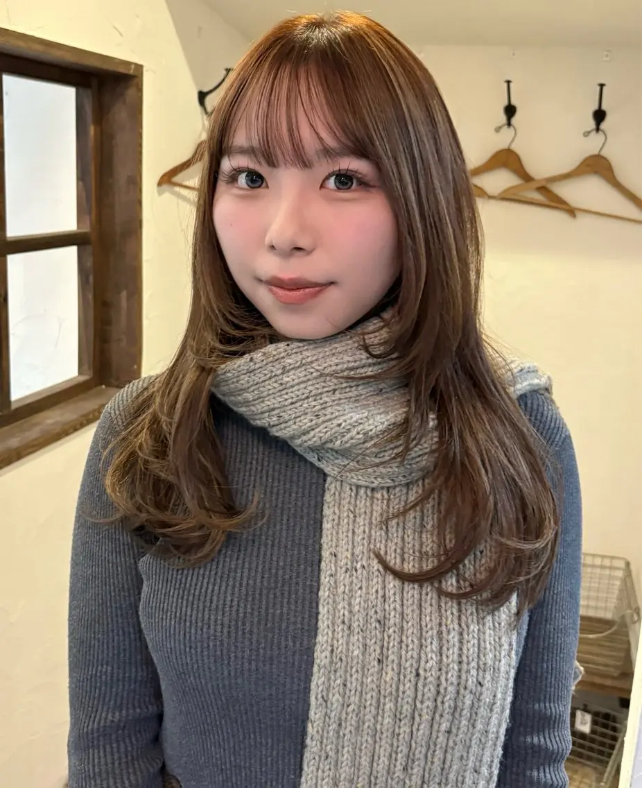 ロング ヘアカラー Miyazaki Minoriのヘアスタイル